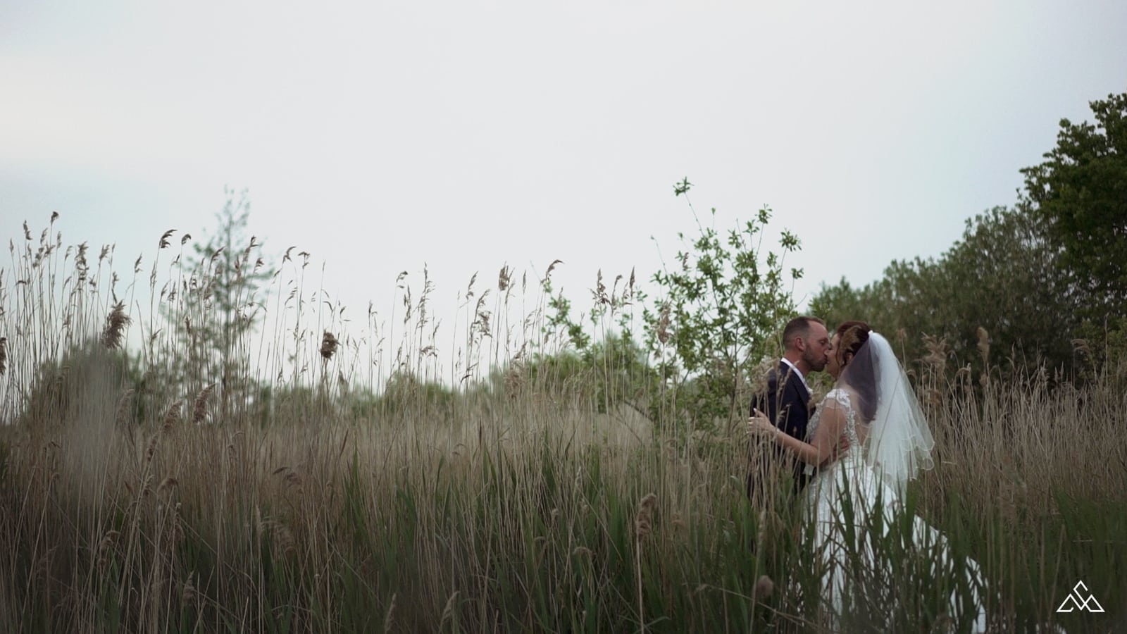 Coastal Vows in Motion: Gold Coast’s Skilled Wedding Videographer