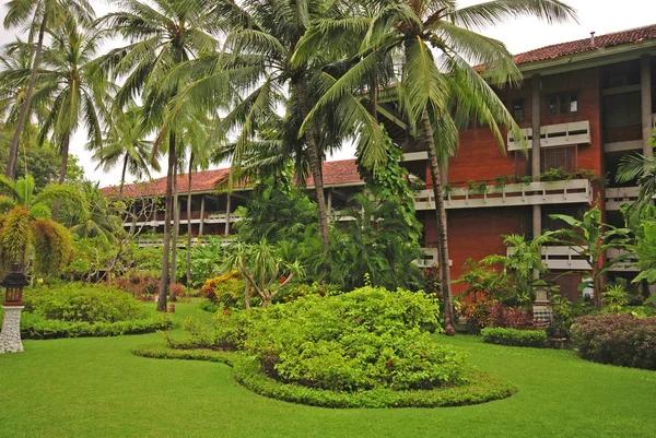 The Best Resort Experiences in Lonavala for Couples